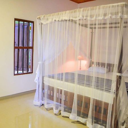 Shehani Beach Bungalow Hotel Tangalle Eksteriør billede