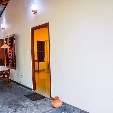 Shehani Beach Bungalow Hotel Tangalle Eksteriør billede